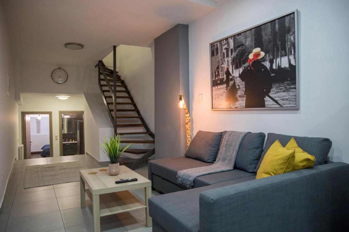 Billys House Apartment Trikala  Ngoại thất bức ảnh